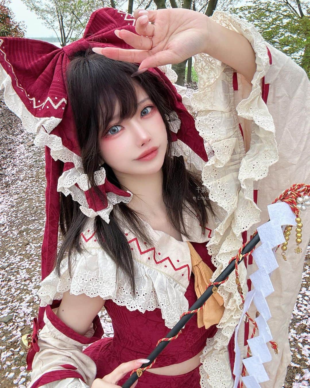 EROKOのインスタグラム：「#博麗霊夢」