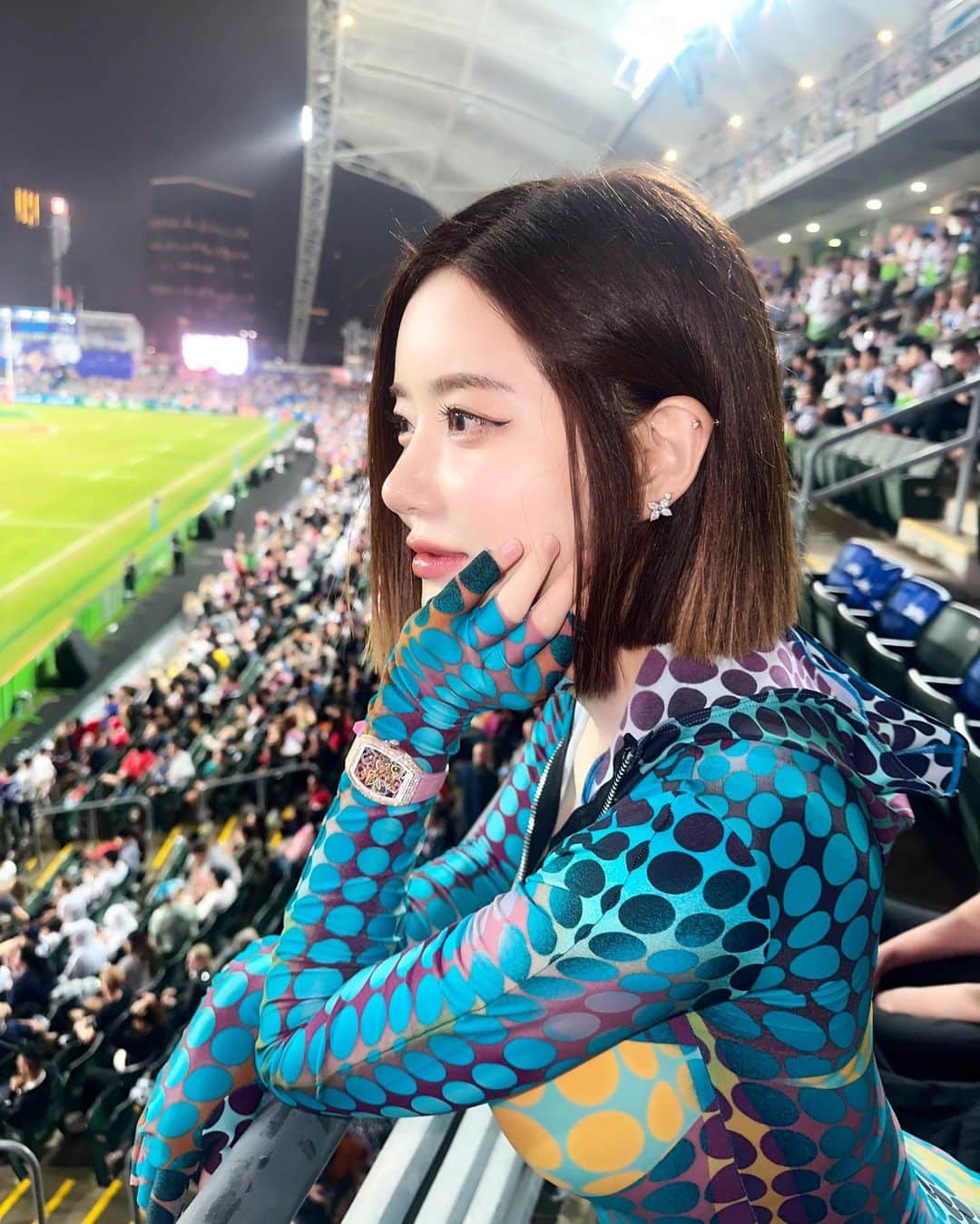 Dj Sodaさんのインスタグラム写真 - (Dj SodaInstagram)「럭비 경기 처음으로 봤어요!!❤️‍🔥❤️‍🔥I watched my first rugby tournament thanks to the Hong Kong Sevens!💕💕 The finals were so intense! Do you think I can play rugby?🤗 #hkrugby #HK7s #playon #hksevens」4月5日 0時10分 - deejaysoda