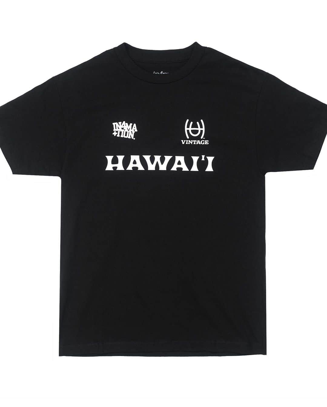 インフォメーションさんのインスタグラム写真 - (インフォメーションInstagram)「University of Hawai’i X In4mation   Licensed collaboration continues Wednesday April 5th in store at Slashers and online at www.In4mation.co - 8AM HST (online)  UH Vintage Lock Up Tee & UH Vintage Cursive H Snapback   Local pick up @slashershi   650 Iwilei Road Suite 190 Honolulu, HI 96817  #hawaiioriginals #in4mation #uh #uhm #universityofhawaii #vintage #logo」4月5日 12時58分 - in4mation_