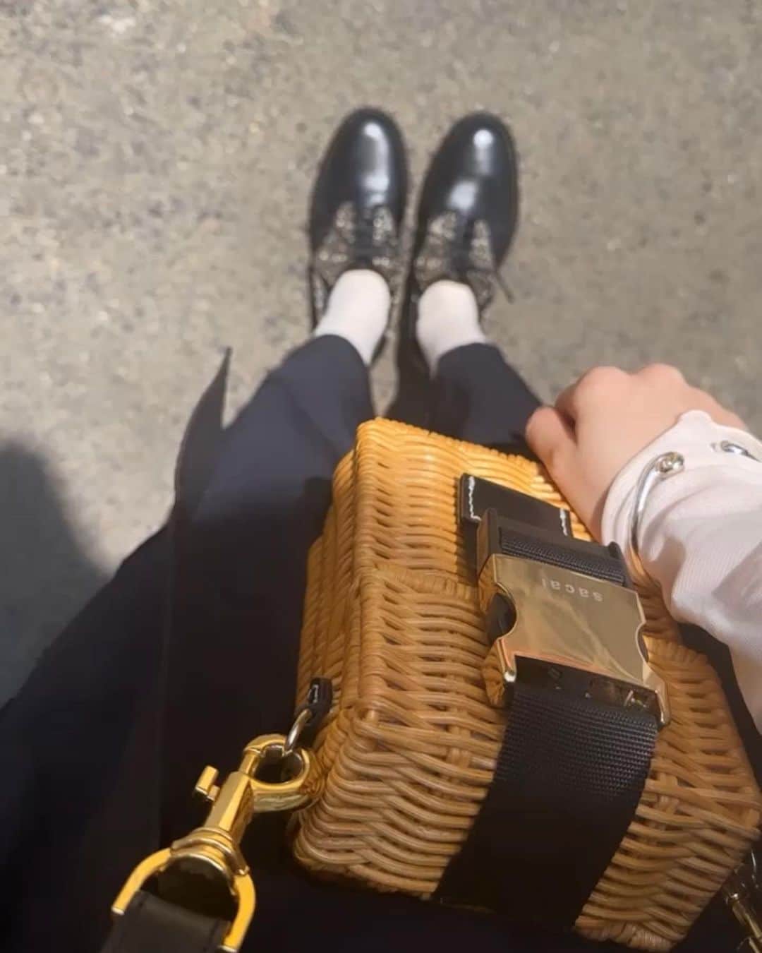来栖りんのインスタグラム：「🥾🪽」