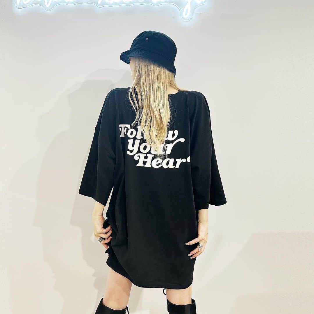 Select Shop MIRROR9さんのインスタグラム写真 - (Select Shop MIRROR9Instagram)「. ✔︎Follow your heart Tshirts ¥8,800(tax in)  color/WH BK BE size/L XL  model @pink_mirror9 158cm WH/L BK/XL 着用  #MIRROR9 #ミラーナイン」4月5日 11時59分 - mirror9official