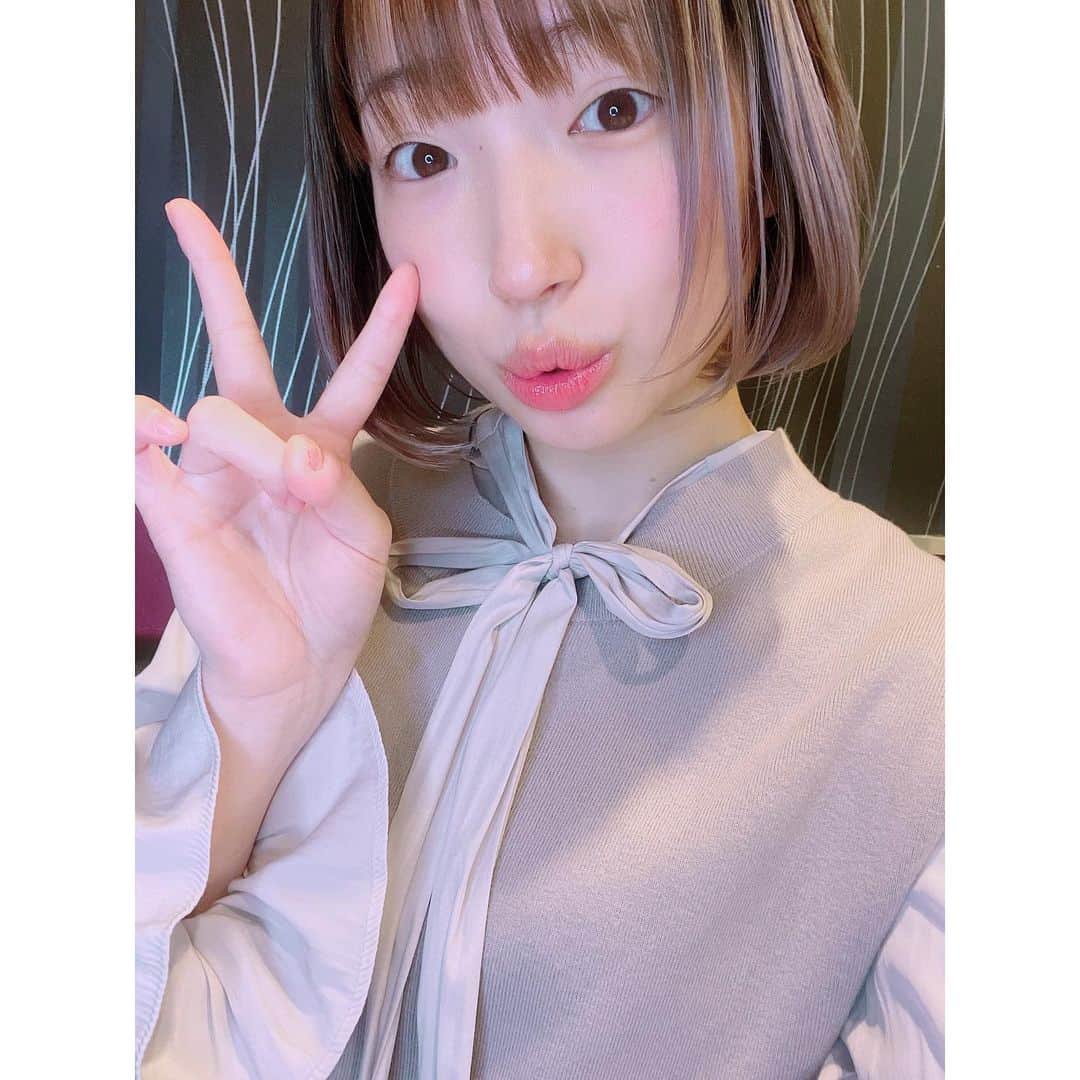 のインスタグラム：「お昼だぁー😺🎈 お米を食べたい！！！ 米しか勝たん💪❤️」
