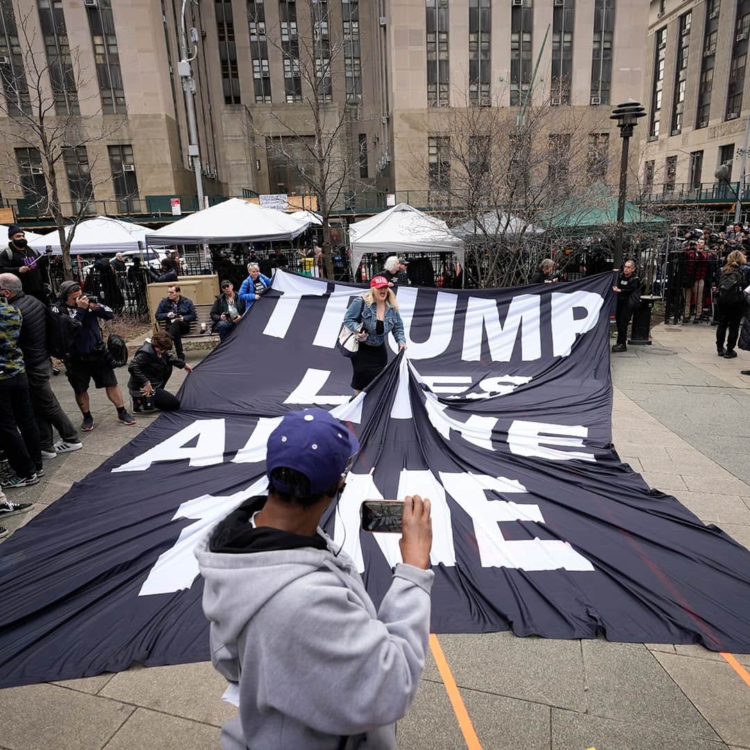 TIME Magazineさんのインスタグラム写真 - (TIME MagazineInstagram)「Former President Donald Trump has been charged with 34 felony counts of falsifying business records and pleaded not guilty to all charges, according to media reports.   He surrendered to prosecutors at a lower Manhattan court this afternoon and was arrested for his alleged role in disguising hush money payments in corporate records before the 2016 election.  Follow the link in our bio for the latest updates.   Photographs by Ed Jones (@edjonesafp)—@afpphoto/@gettyimages; @drewangerer—Getty Images; Angela Weiss (@angelaweissphoto)—AFP/Getty Images; @ismailferdous—Bloomberg/Getty Images」4月5日 4時30分 - time
