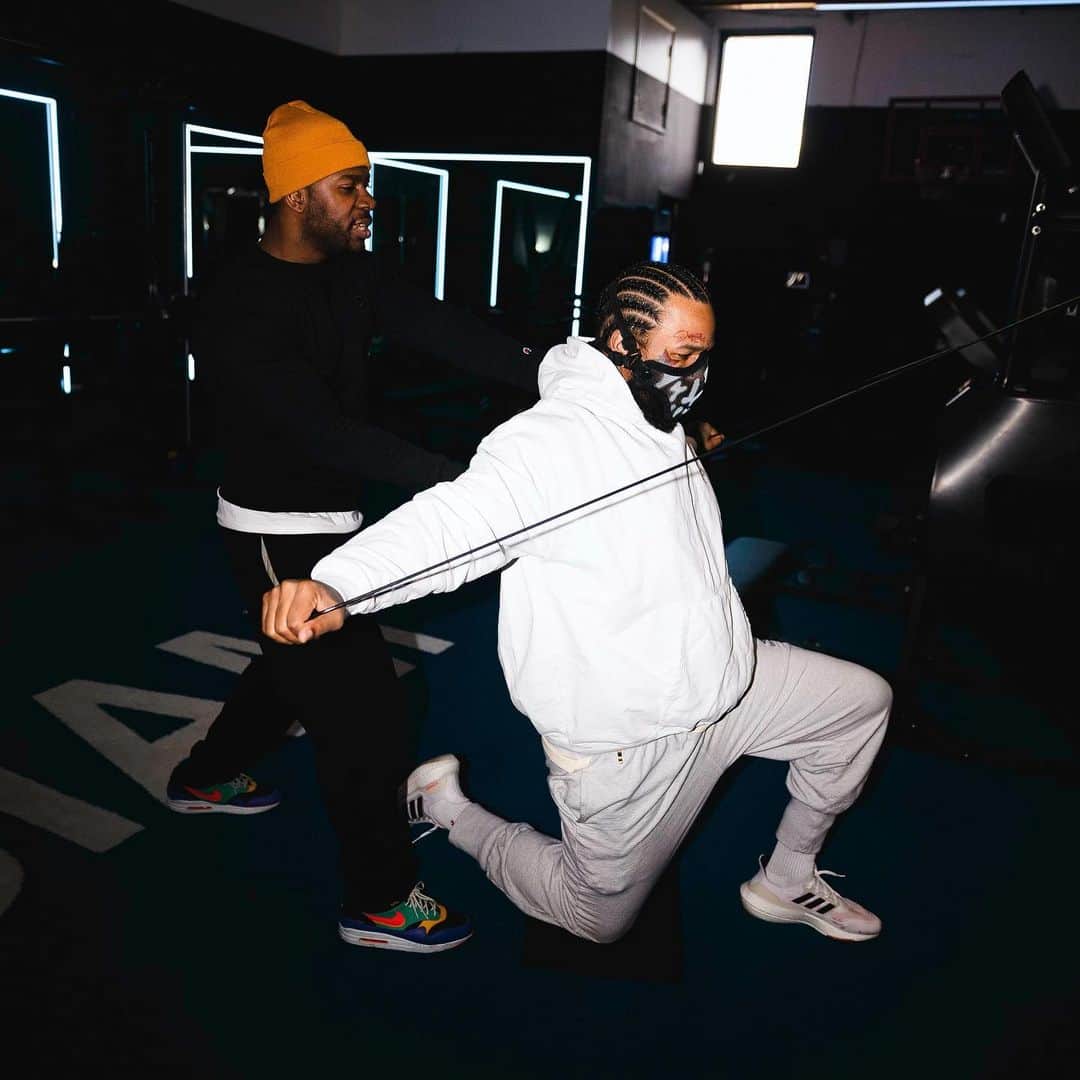 ゲームさんのインスタグラム写真 - (ゲームInstagram)「No skips like a classic album. @fitnessiam 💪🏾」4月5日 4時41分 - losangelesconfidential
