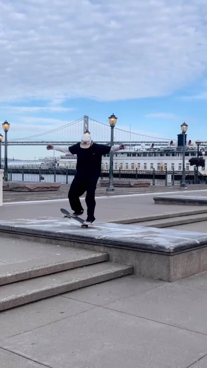 エフティーシーのインスタグラム：「🌆 @jackcurtin 📲 @pier7sf  #ftc #ftcskateboarding #forthecity #ftcsanfrancisco #ftcjp #ftctokyo #ftcnagoya #ftcosaka」