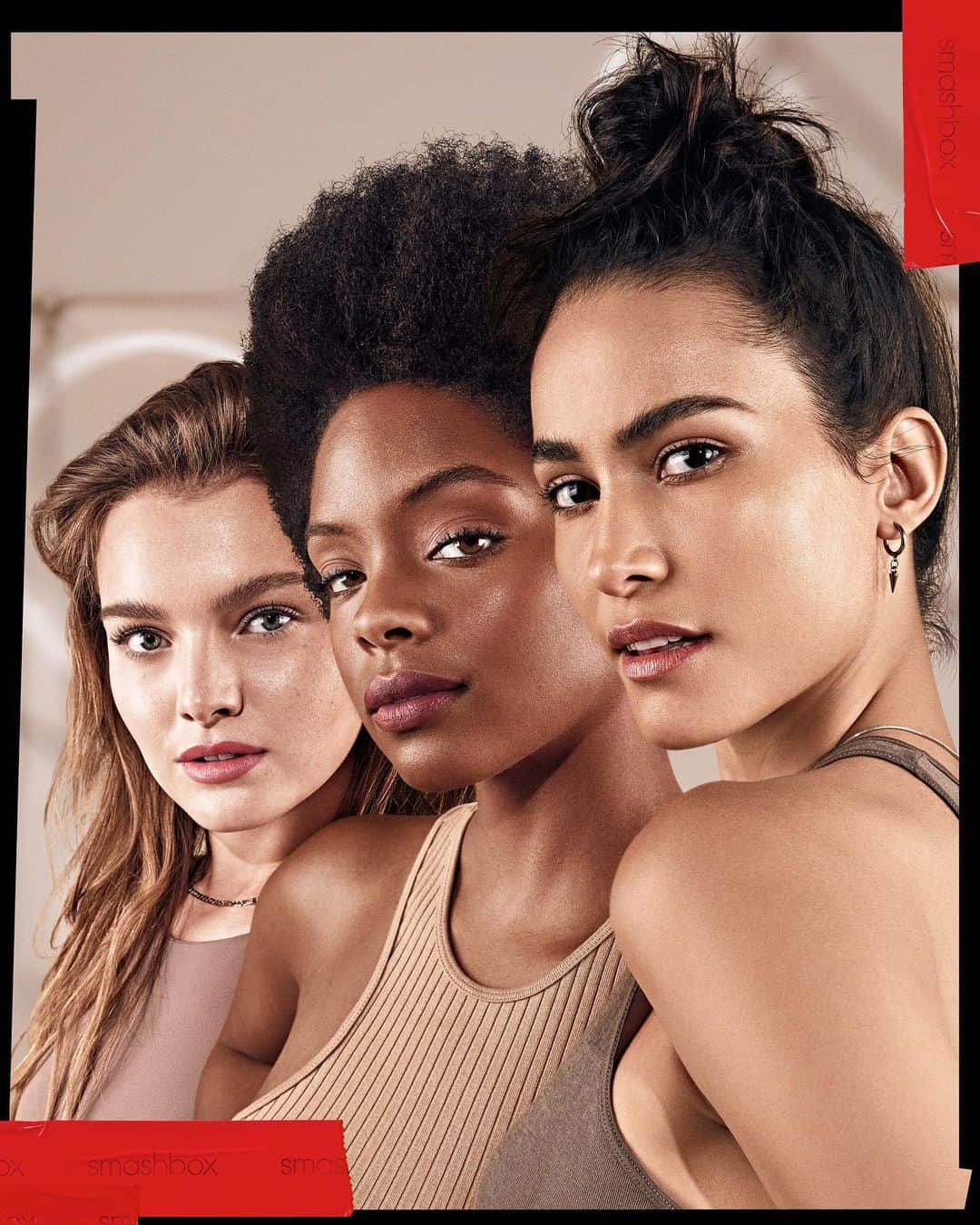 Smashboxのインスタグラム：「🏆 Have it all 🏆 ✔️All-day longwear ✔️Buildable coverage ✔️ 24H hydration with HA ✔️ 81% skin caring ingredients ✔️Dewy, natural-looking finish ✔️SPF 25  Longwear, buildable coverage, and legit skincare in one. Shop Halo tinted moisturizer at smashbox.com | Link in bio」