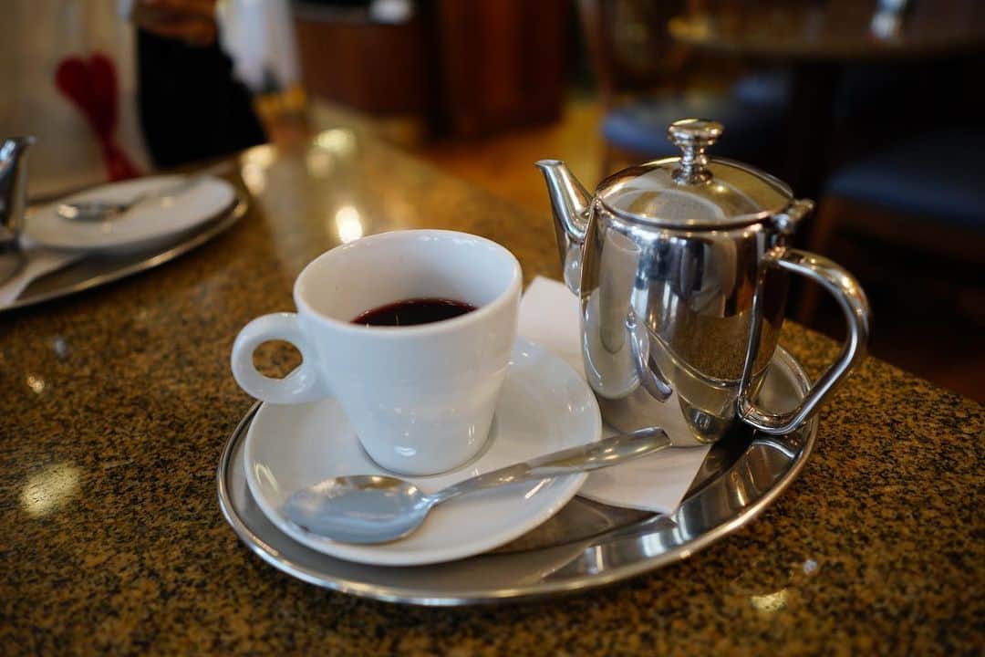 新田朝子さんのインスタグラム写真 - (新田朝子Instagram)「@cafeimperial_praha ☕️🤍  ✔️Good atmosphere ✔️Beautiful mosaic design ✔️Amazing service&food ✔️Highly recommended  #海外在住 #中東在住 #ヨーロッパ旅行 #東欧 #チェコ #プラハ #旧市街 #海外旅行好きな人と繋がりたい #カフェ巡り #カフェタイム   #prague #czech #easterneurope #europe_vacations #europetravel #travelphotography #loveprague」4月5日 7時11分 - asako.nitta