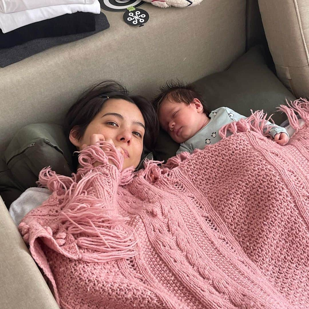 サンドバーグ直美さんのインスタグラム写真 - (サンドバーグ直美Instagram)「Photo dump🧡 Louis is 6weeks and 2days」4月5日 9時36分 - naomisundberg