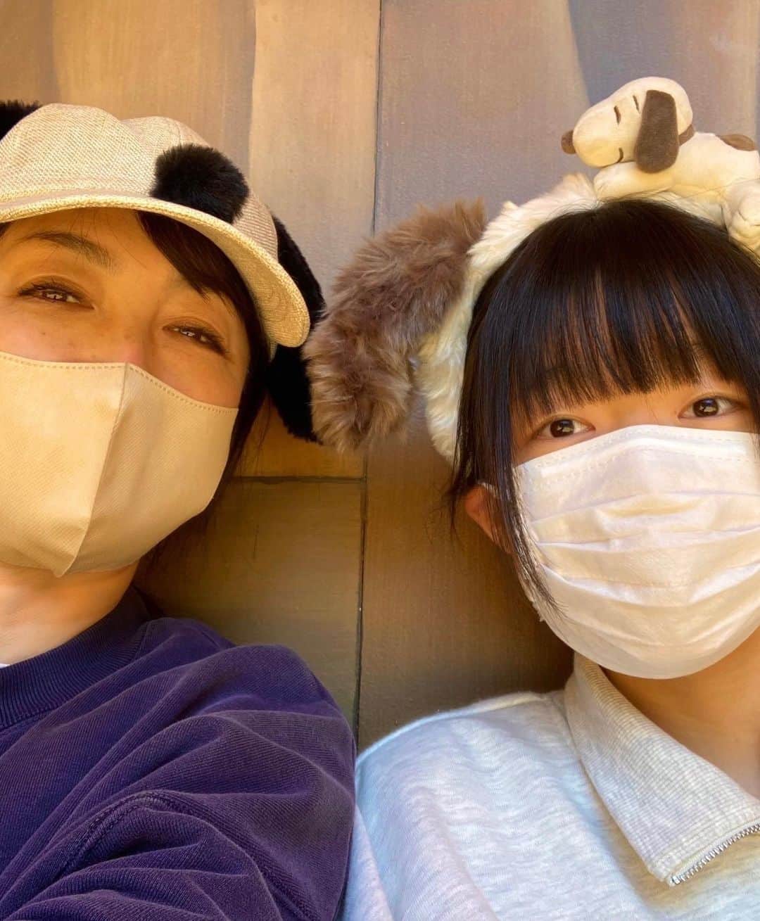 仁科由紀子さんのインスタグラム写真 - (仁科由紀子Instagram)「春休み 久しぶりにUSJへ  娘の念願、マリオ！  すごく混んでいて驚いたけど、母娘で思いっきり満喫しました😊」4月5日 9時39分 - nishina_yukiko