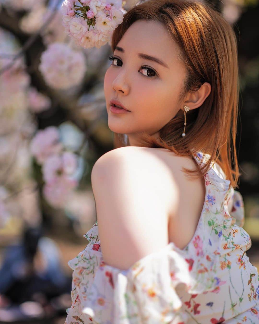 YingTzeのインスタグラム：「Sakura Season 🌸  📸 @prestonles.ig   #sakura #sakuraseason」