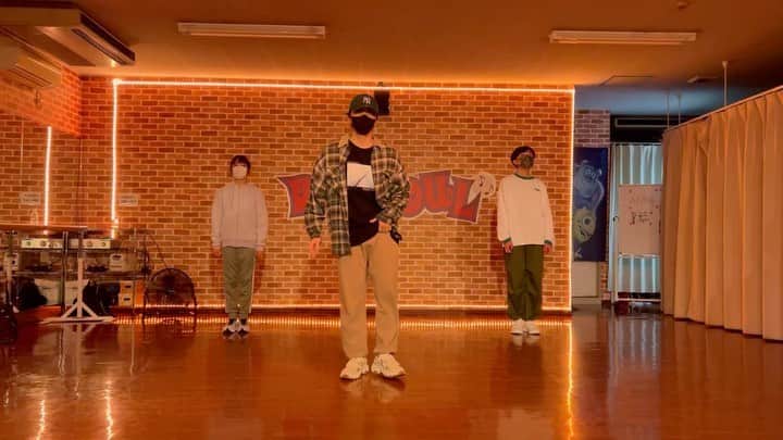 木下流声のインスタグラム：「喜劇 / 星野源  #dance #choreography #genhoshino #星野源 #喜劇」