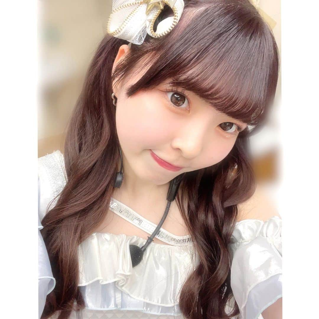 鈴木愛菜のインスタグラム：「春コン楽しかったなぁ。  東京もぜひ見に来てください- ̗̀‎𖤐」