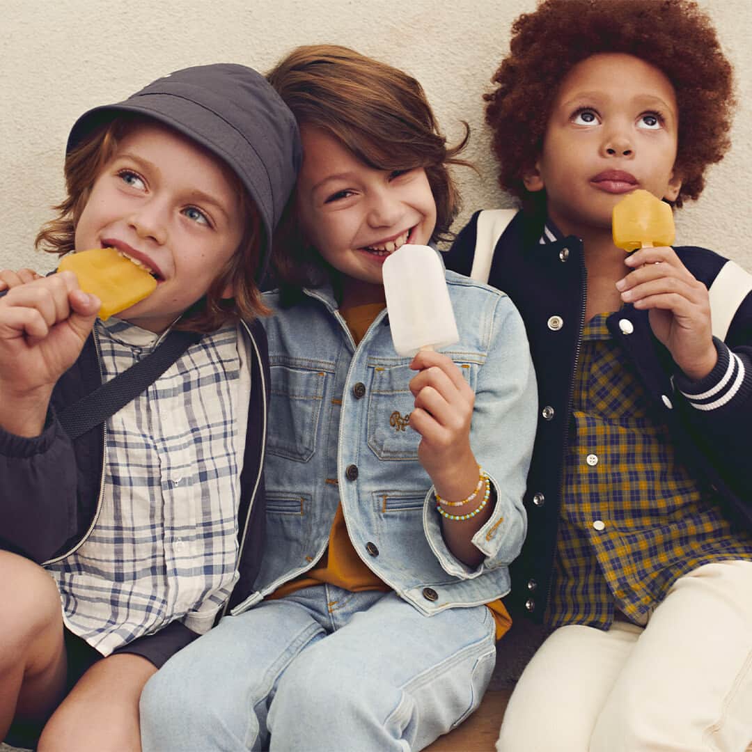 bonpointのインスタグラム：「Bonpoint SS23 | Mischievous fun.​ Ice cream melts in the sun and bonding between little boys signal a new summer full of mischief.​  📷 @Denis.Boulze ​  #Bonpoint #BonpointSS23」