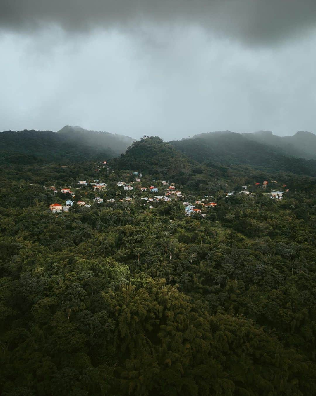 Canon Photographyさんのインスタグラム写真 - (Canon PhotographyInstagram)「Reasons to visit Grenada 🇬🇩 👇   Grenada is known as the “Spice Isle” of the Caribbean 🏝️   Here are some of the top reasons to plan a trip to this stunning island 🍃   • Incredible natural beauty, including rainforests, beaches, and crystal clear waters.  • Unique and delicious cuisine that blends African, Caribbean, and European influences.  • Rich history and culture, with a fascinating past as a major centre of the spice trade.  • Warm and friendly people, who are proud of their island nation. • Known for its high quality cocoa, which is used to produce some of the finest chocolate in the world 🍫🤤  Photography by @rupertporpora   @puregrenada  . . . . . #puregrenada #grenada #caribbean #tropical #rainforest #rainforests #caribbeanfood #islandparadise #paradise #tropicalplants #discovergrenada #caribbeanlife #earth」4月5日 21時14分 - cpcollectives