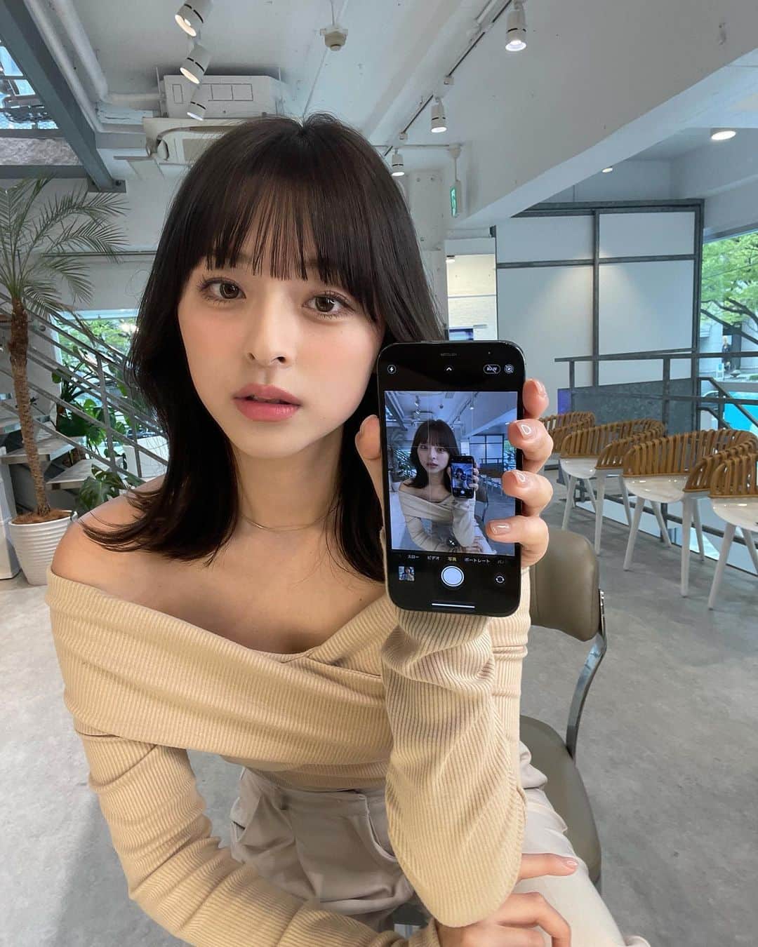 のインスタグラム：「淡めな日🤍」