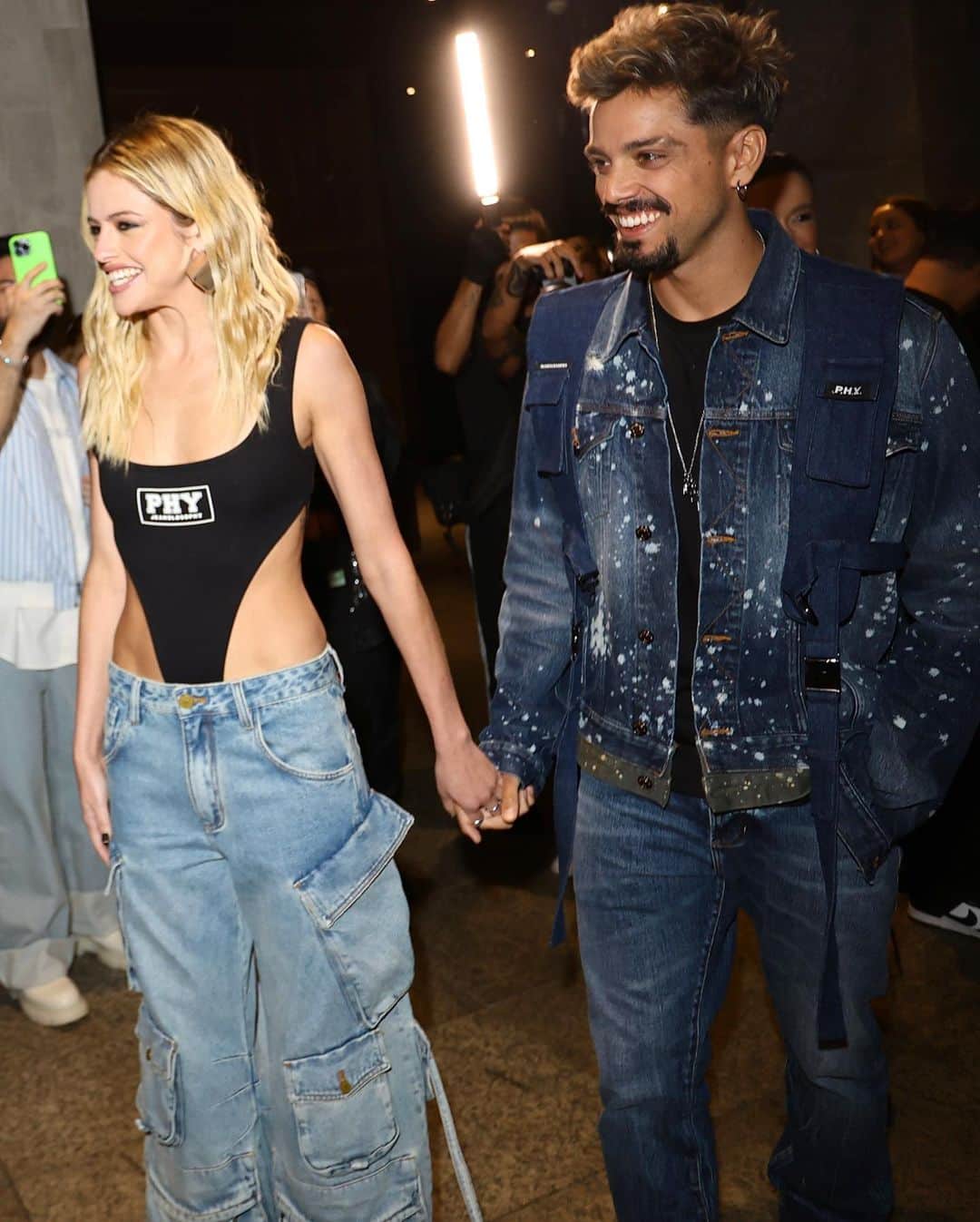 アガサ・モレイラのインスタグラム：「⚡️⚡️✨✨  #jeanslosophy」