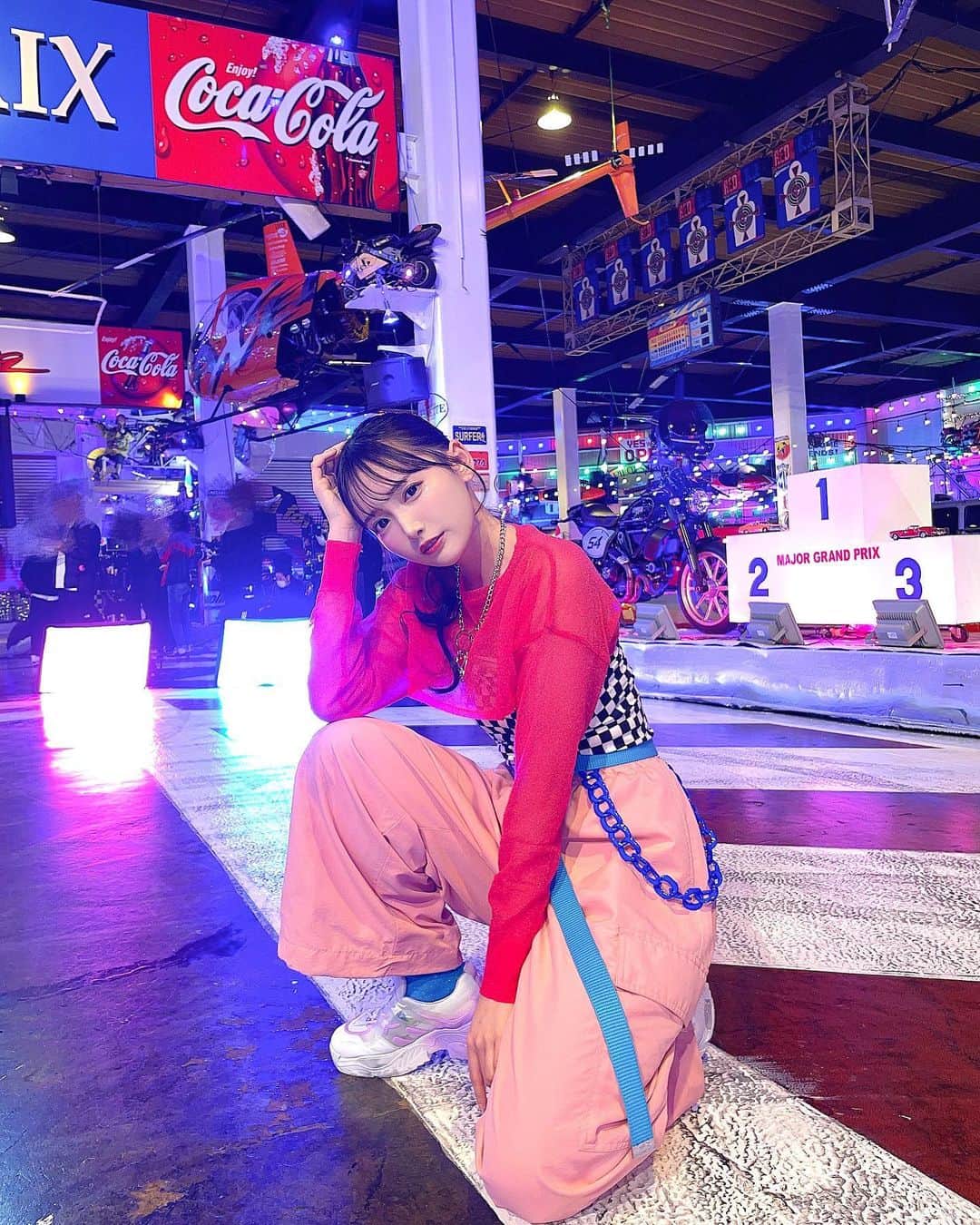 鈴木瞳美さんのインスタグラム写真 - (鈴木瞳美Instagram)「❤︎  ❤️💙」4月5日 21時59分 - suzuki_hitomi__