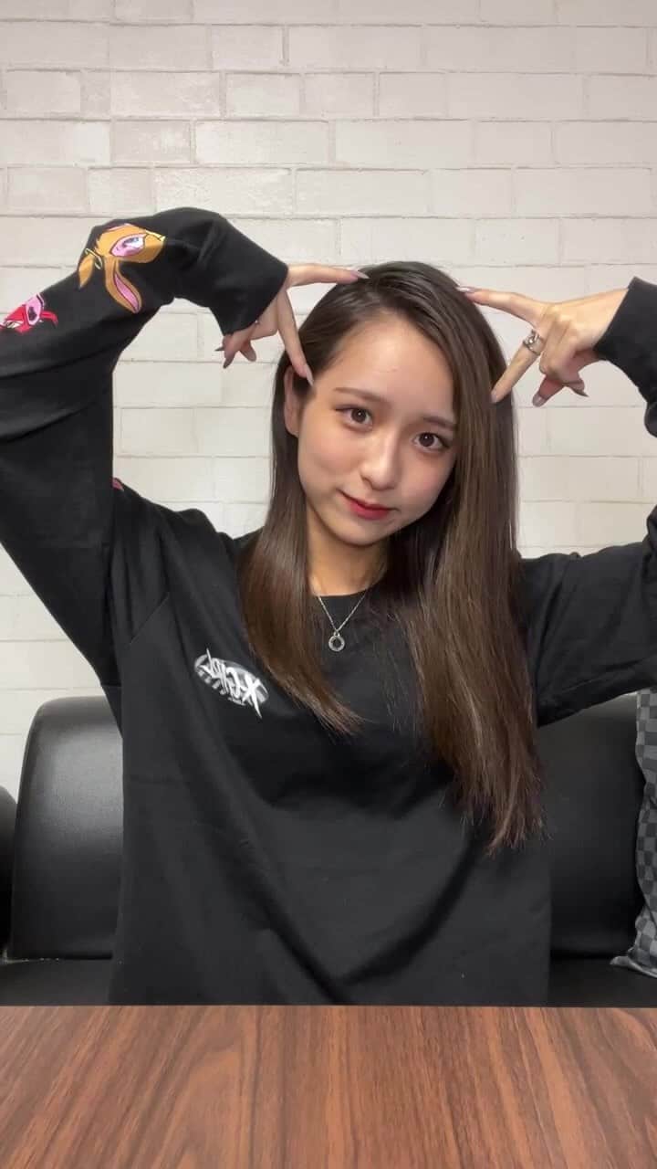 のインスタグラム：「『暴走アホ毛祭り👶🏻』 久しぶりのインスタライブ💗」