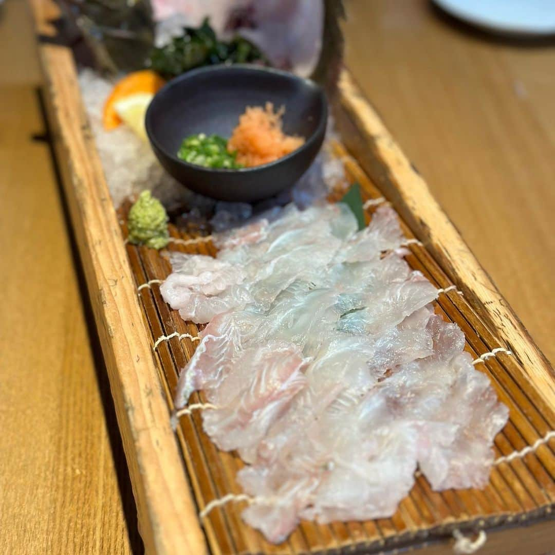 吉川ちかさんのインスタグラム写真 - (吉川ちかInstagram)「釣船茶屋 ざうお新宿店で 魚釣りしてきた🤣💓笑  自分で釣った魚を 好きな調理法で調理してくれる！ 私は鯛を釣りました🐟笑  鯛、ヒラメ、鯵を釣って 美味しくいただきました🤣💓 めちゃくちゃ楽しいからおすすめ！  #ざうお#ざうお新宿店#釣船茶屋ざうお#魚釣り#新宿グルメ#新宿ディナー#楽しかった」4月5日 13時52分 - yoshikawachika_1116