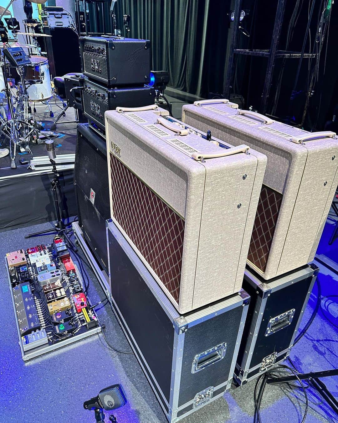椎名未緒さんのインスタグラム写真 - (椎名未緒Instagram)「2023.04.01 EX THEATER ROPPONGI  shiiinamio's equipment  #VOX #AC30 #ENGL #ideasoundproduct  #ideaTBX #Freethetone #VEMRAM #JanRay #REVV」4月5日 13時54分 - shiinamio_ig