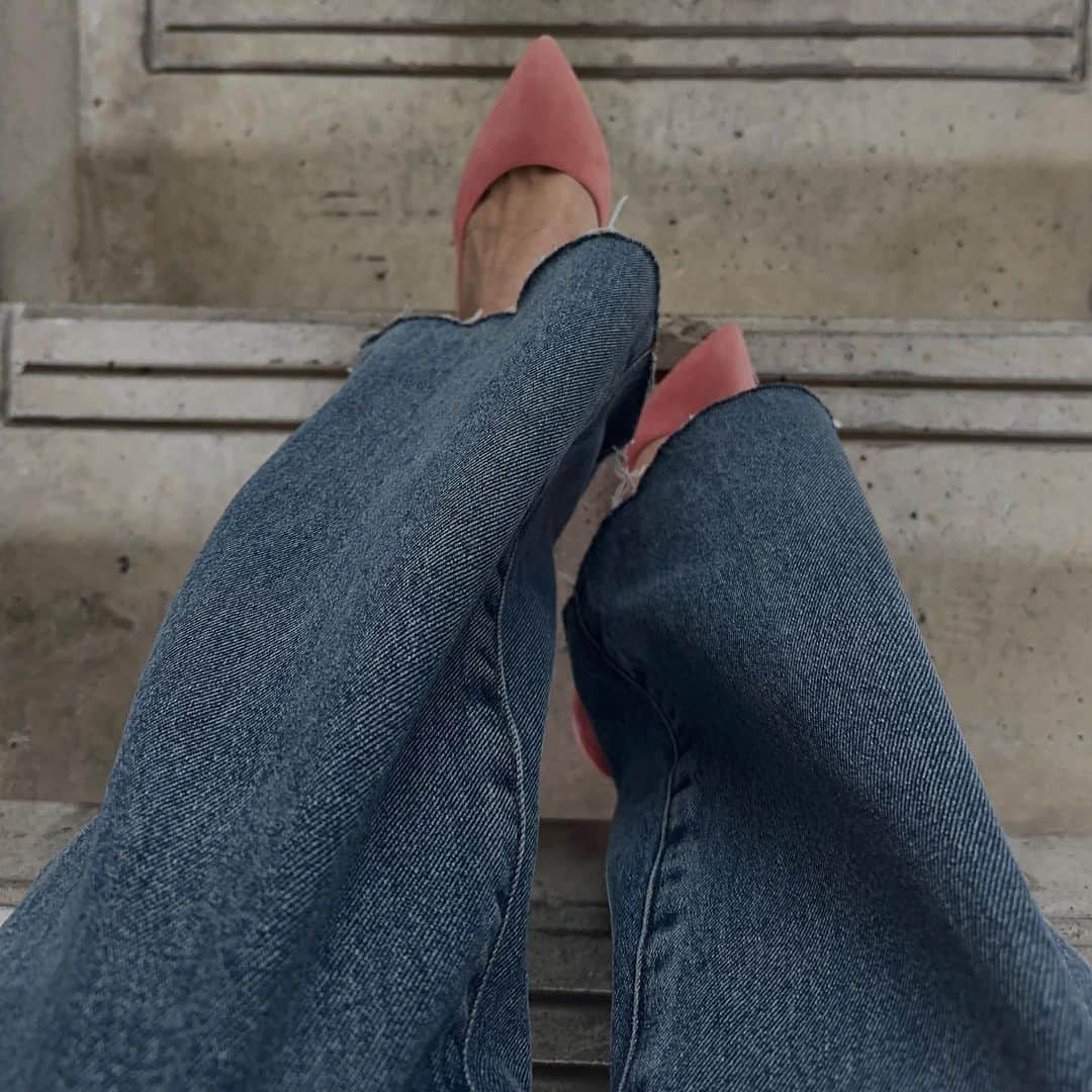 宮本沙恵さんのインスタグラム写真 - (宮本沙恵Instagram)「わたしGAP好きなんだよね〜！ このジャケットも。 この間行ったら40%OFFでビックリした🤣 #デニムコーデ#gap」4月5日 14時08分 - saebi