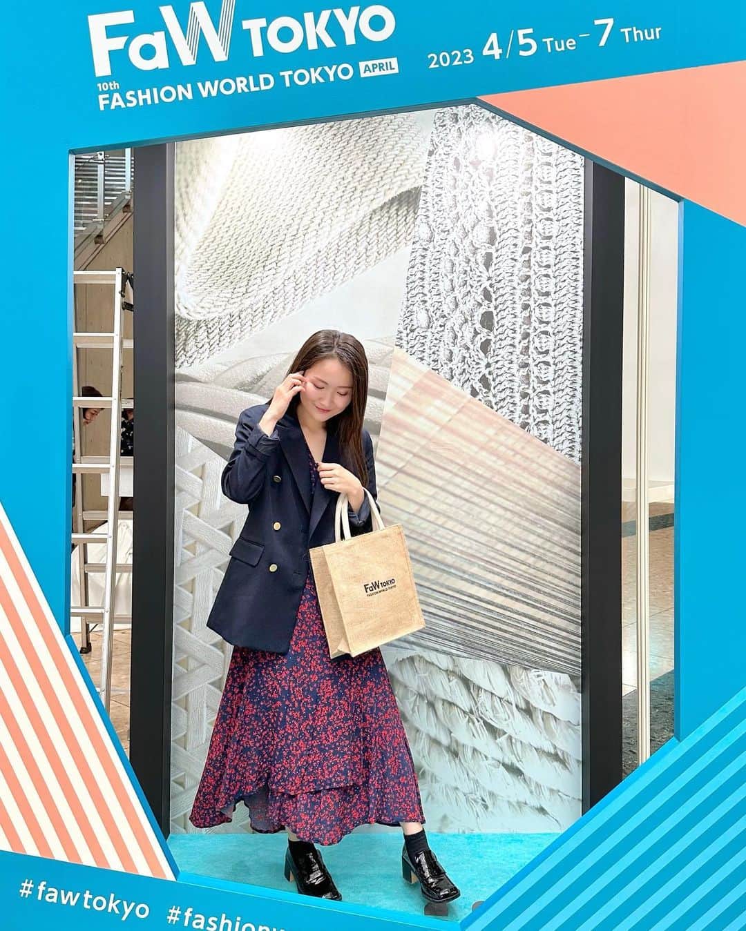 リナのインスタグラム：「＼FaW TOKYO （ファッションワールド東京）春👗／ @fashionworld_dg  アパレル、バッグ、シューズなど あらゆるファッション商材が集まる総合展 "Faw TOKYO（ファッションワールド東京）春"に 参加してきたよ⭐️  アパレルやバックなどの小物類はもちろんのこと、 シューズやアクセサリー、 ネット販売におけるサービスなどもあって、 販売販路の拡大やネットにより集客などにも役立つ情報盛りだくさんでした💡  そんな中で、 私が特に気になったブランドさん達をちょこっとご紹介⭐︎  ▶︎ @emilychan_official  海外セレブやアナウンサーの方々に 人気のファッションブランド👗 上品で清楚なイメージの中に ハイクラスな質感もあって素敵だった💗  ▶︎ @nuiko.jp  一針一品。心を込めて作られている 本物品質のインナーブランド。 お腹をすっぱり覆ってくれる 履き心地の良いロングガードルは、 本当に心地よくて数枚欲しいほど♡  ▶︎ @nwz.official  めちゃくちゃかっこいいブースで 一際目立っていたブランド。 クールでかっこいいアイテムが豊富！ そして、CEOがこれまたかっこいい♡  ファッション好き方や 販売販路を広げたい方、 自身のブランドを知って欲しい方は 是非チェックしてね⭐︎ ...................................................... #PR #fawtokyo #fawtokyo_spirit  #デジタルファッション #サステナブルファッション #フェムケア #メタバース #サステナブルコーデ #サステナブル #ファッションワールド東京 #fashionworldtokyo #rina_beauty」