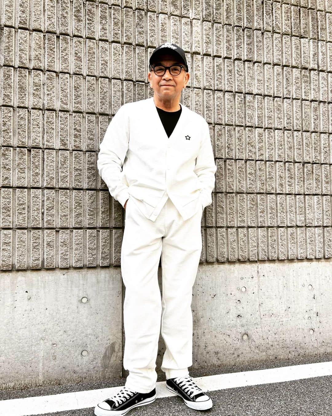 中野英雄さんのインスタグラム写真 - (中野英雄Instagram)「新作セットアップ 気持ちいい〜  #mobstar #japan #fashion  #cap #instafashion #enjoy #happy #instagood」4月5日 15時29分 - hideo_nakano