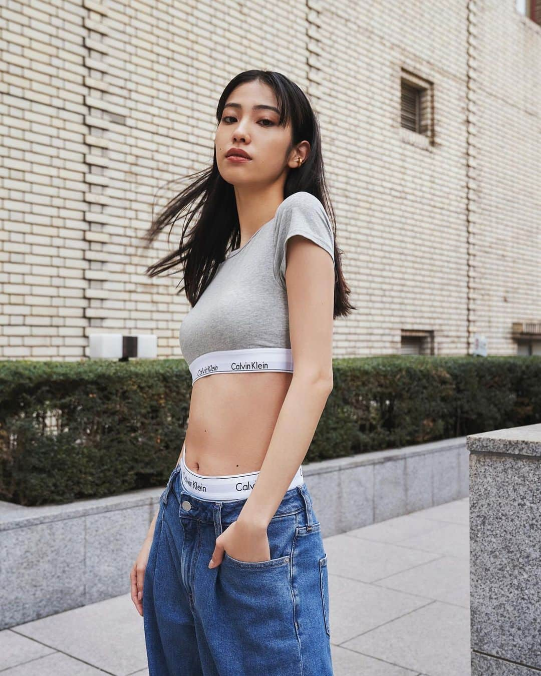 北澤舞悠（まゆちる）のインスタグラム：「👖🤍 @calvinklein  Get Inspired #mycalvins #マイカルバン」