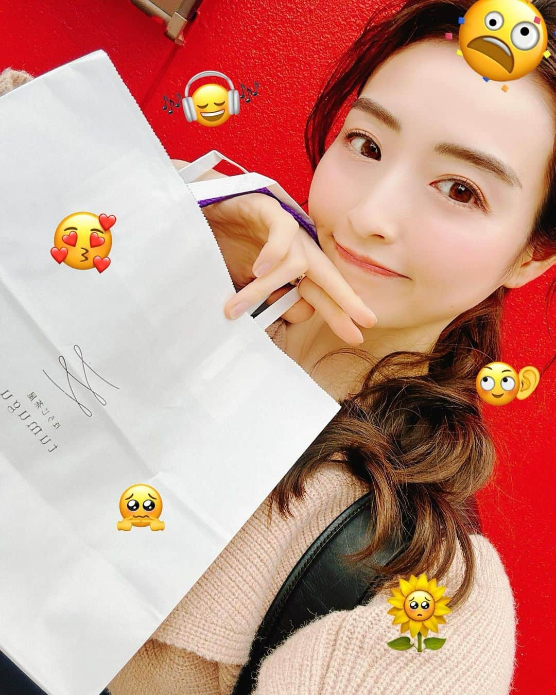 齊藤家澄さんのインスタグラム写真 - (齊藤家澄Instagram)「#🩵 #かわいくしちもらっちった(ﾉ≧ڡ≦) #撮影 #福岡 #福岡モデル  #毛先遊ばせ上手👏」4月5日 17時01分 - kanchi_w