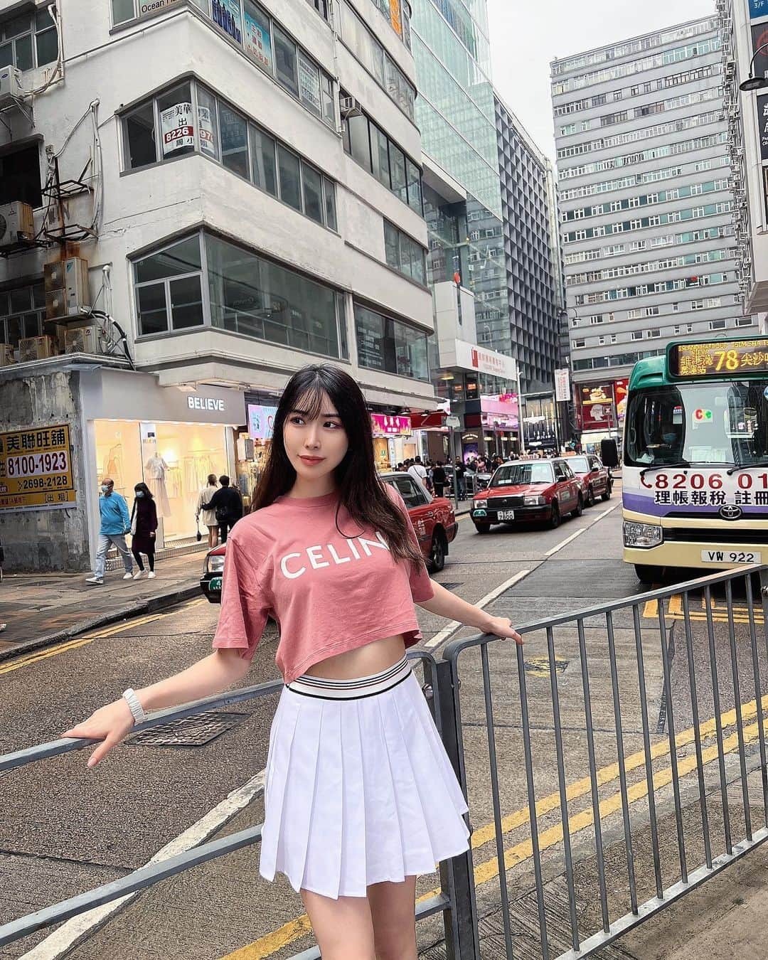 南杏奈さんのインスタグラム写真 - (南杏奈Instagram)「我很快回来...✈︎  #香港 #尖沙咀 #hongkong #tsimshatsui #picoftheday #fashion #ootd #setup #bubblefashion #celine」4月5日 17時27分 - anna1031__