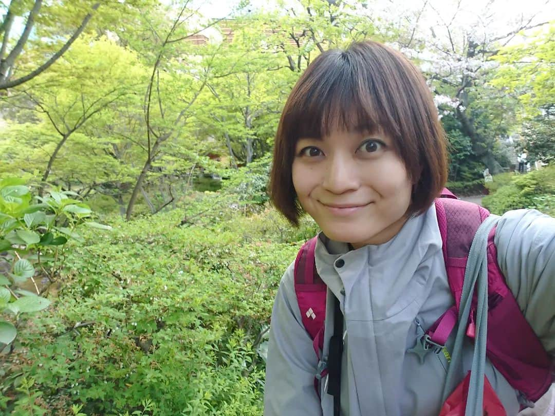 桜花さんのインスタグラム写真 - (桜花Instagram)「昨日はステキな収録いってきました🗻🍀＼(^^)／  ひょうきんな時間でした🌸  素敵ガールが素敵すぎました、、！みんな優しかったです🍀  感謝、感激の一時間です！ ワクワクがチョモランマ級☺️🍀  またお知らせします✨ 配信番組なのですが、配信されてから一時間はなんと！無料なので、ぜひ見てください🌷 こりゃあ感無量です！(無料だけに)  もちろん、登録したらアーカイブも見られます🍀  楽屋に鍵おいたまま外出ちゃって、ガビボーン！てなったのは秘密です🐱  #山  #山登り #山歩き  #ハピピーン #ガビボーン #テレビ朝日」4月5日 17時30分 - mountainohka