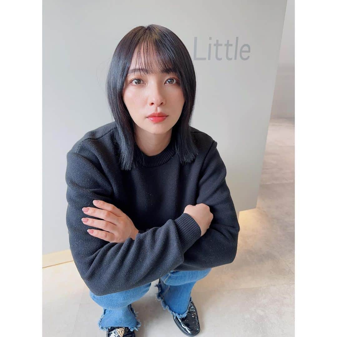 水崎綾女さんのインスタグラム写真 - (水崎綾女Instagram)「New hair 💇‍♀️✂️💈  久しぶりに前髪作ったよ☺︎☺︎☺︎ @meg_kodama たん ありがとう♡♡♡  #hair #new #newhair #haircolor  #haircolorist #hairtreatment  #cu #haircut #✂️ #💇‍♀️」4月5日 18時16分 - misakiayame