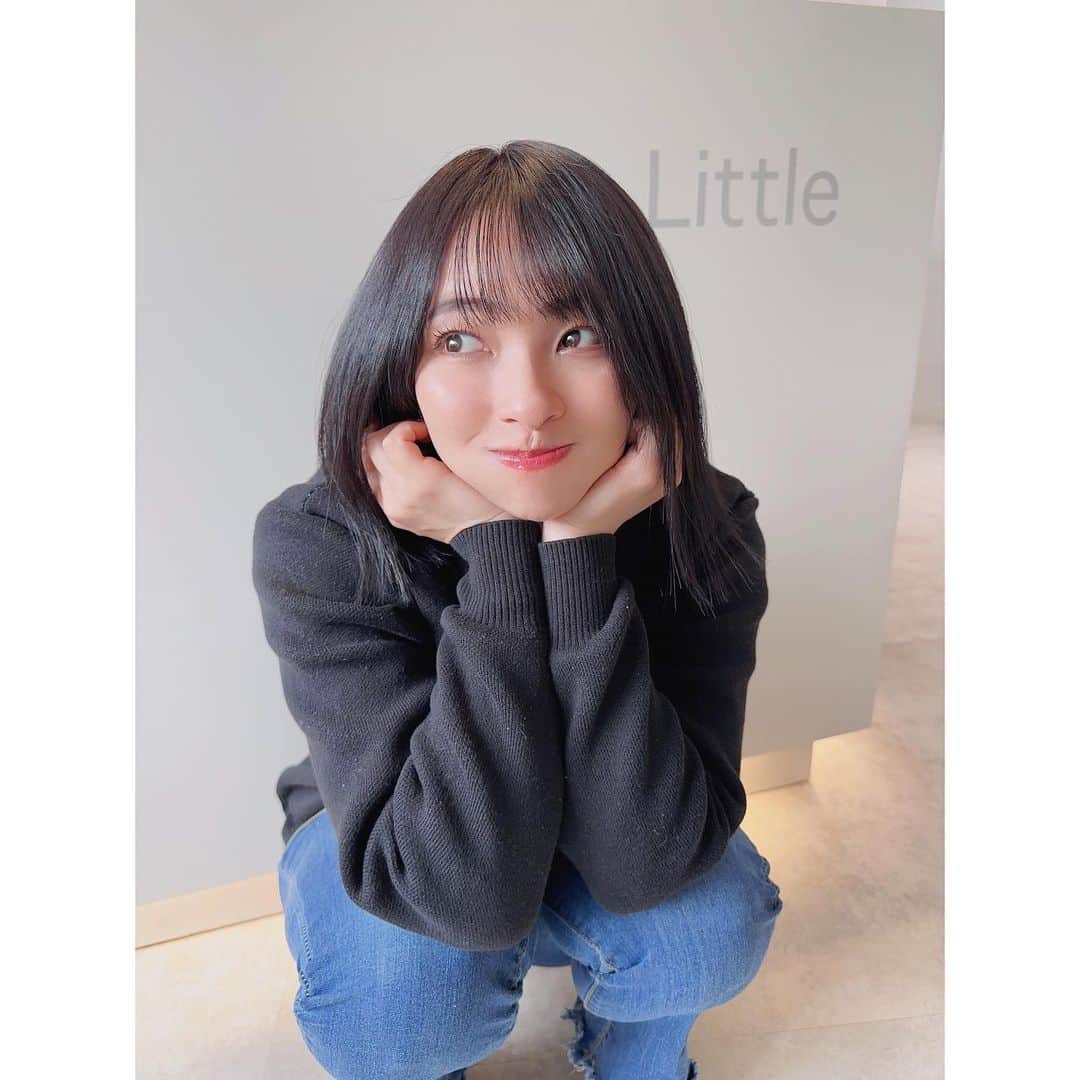 水崎綾女のインスタグラム：「New hair 💇‍♀️✂️💈  久しぶりに前髪作ったよ☺︎☺︎☺︎ @meg_kodama たん ありがとう♡♡♡  #hair #new #newhair #haircolor  #haircolorist #hairtreatment  #cu #haircut #✂️ #💇‍♀️」