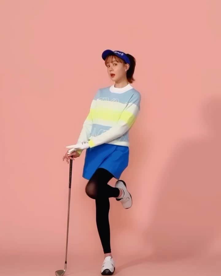 のインスタグラム：「スリムウォークの新CMができました☺︎  美脚ハイソックスに、スキニールームウェア、美脚美尻レギンスとどれもおすすめです♡  この日は3パターンのCMを撮影したのだけど、商品のおかげで疲れることなく、快適に過ごせました!  ぜひみんなも履いてみてー♡」