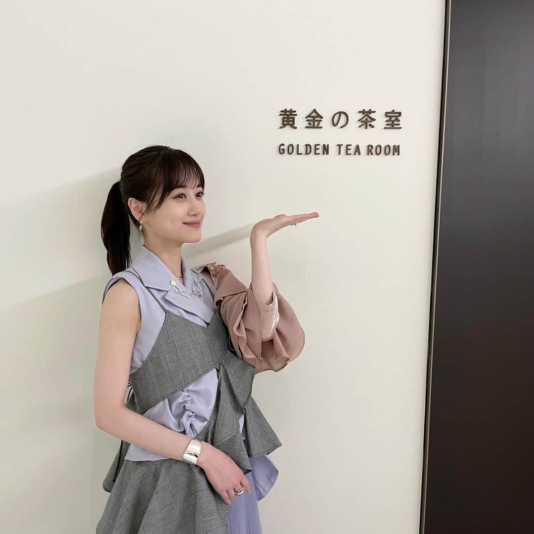 山下美月さんのインスタグラム写真 - (山下美月Instagram)「「人は夢を二度見る」  オリコンランキング1位 ありがとうございます☺︎︎︎︎」4月5日 19時02分 - mizuki.yamashita.official