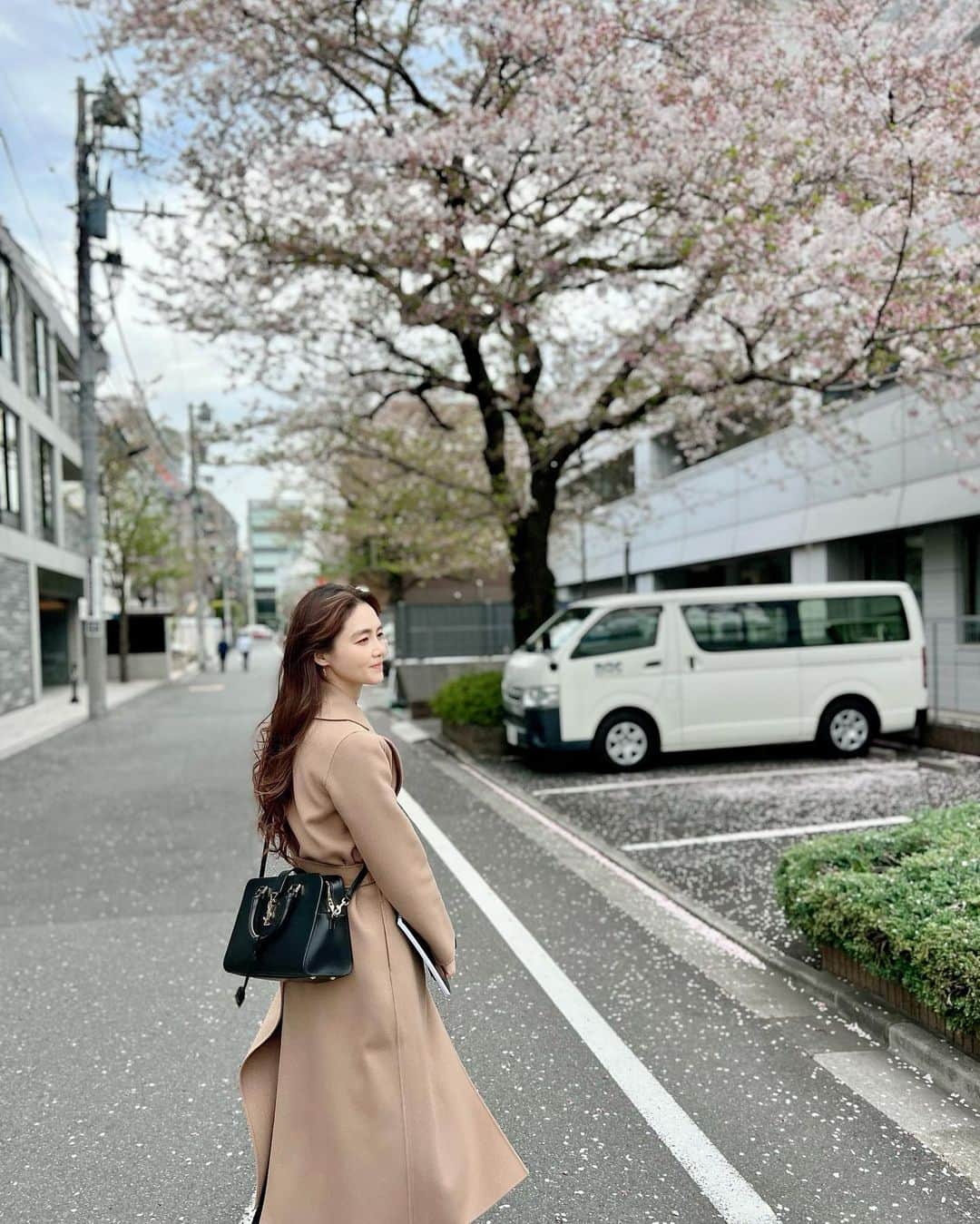 石村友見のインスタグラム