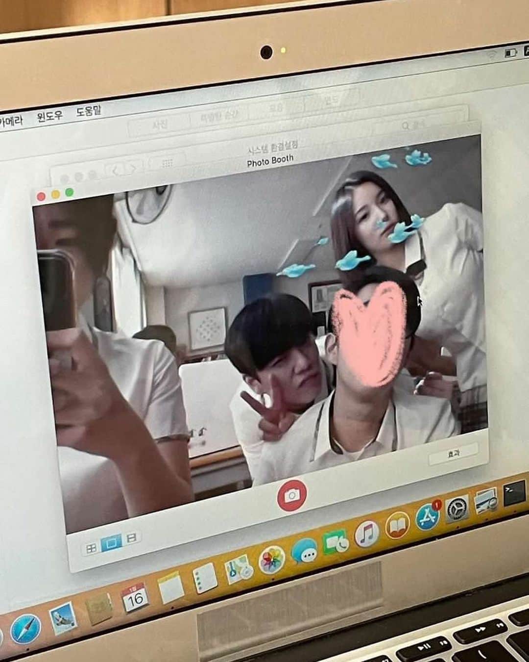 チ・ミンヒョクのインスタグラム：「too many pictures in my phone📸  하긴 1년넘게 같이 지냈으니!!😂  #방과후전쟁활동」