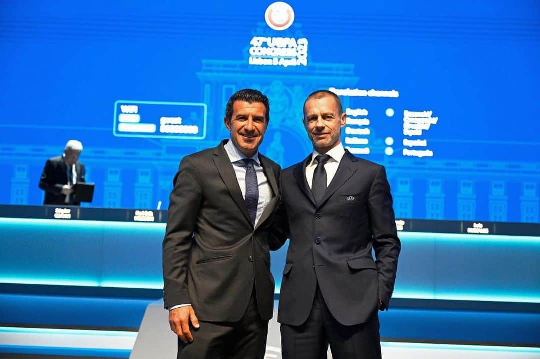 ルイス・フィーゴさんのインスタグラム写真 - (ルイス・フィーゴInstagram)「Congrats to my friend and president Aleksander Ceferin for the re-election of UEFA President @uefa_official」4月5日 19時14分 - luis__figo