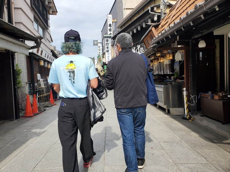 大溝清人さんのインスタグラム写真 - (大溝清人Instagram)「葛飾ラプソディー🎵 柴又ロケ  高木屋さんの 柴又もち めっちゃ お餅美味しかった🎶  とらやさんの 味噌ラーメンも めっちゃ美味しかった♬  高木屋さんの 石川さん 素敵な人  日出　アルバム 沼さん 良い人  葛飾柴又 素晴らしかー！ #葛飾柴又 #高木老舗  #日出 #とらや #帝釈天 #とらさん #山本邸」4月5日 20時11分 - badboys_kiyoto93