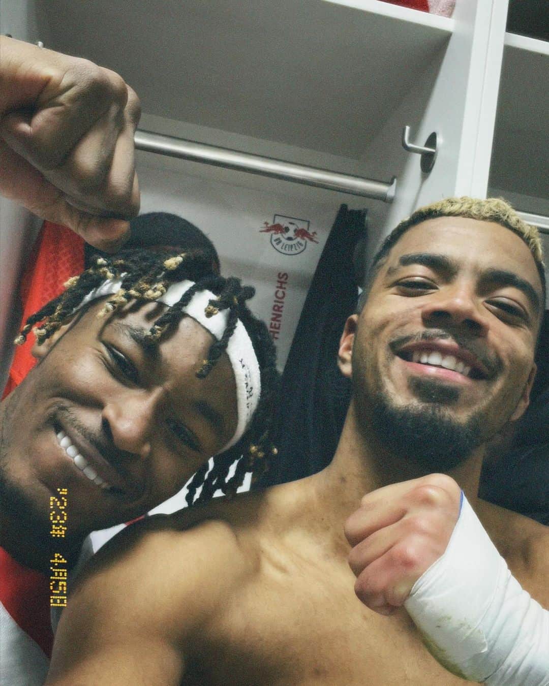 ベンジャミン・ヘンリックスのインスタグラム：「Let’s gooooooo bruder #39er」