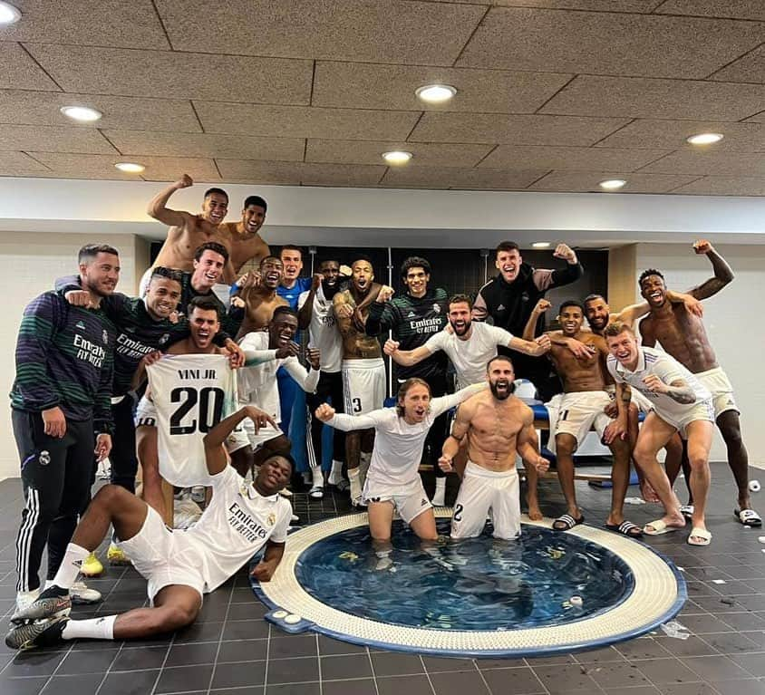 ルーカス・バスケスのインスタグラム：「HALA MADRID 🤍」