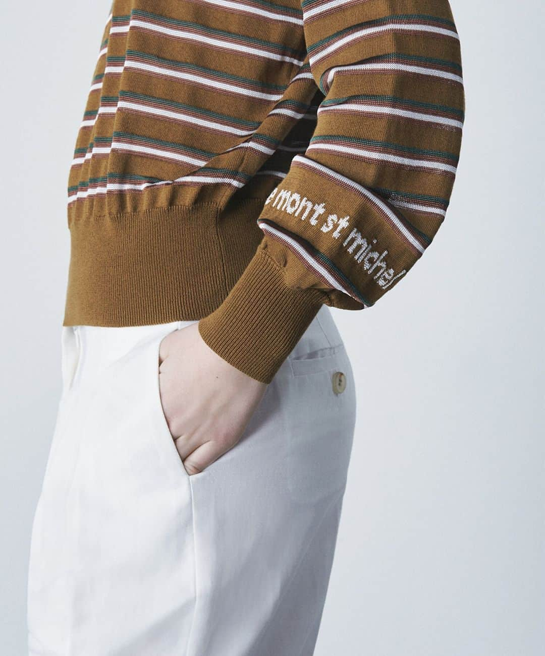 ル・モンサンミッシェルのインスタグラム：「Sumany: reinventing the classic marinière.   We imagined it with original stripes with several threads in several colours, including a shiny thread, a boxy cut and a jacquard on the wrist "Le Mont Saint Michel".  –  Sumany: réinventer la marinière, le grand classique de notre vestiaire.   Nous l'avons imaginé avec des rayures originales à plusieurs fils de plusieurs couleurs dont un fil brillant, une coupe boxy et un jacquard au poignet "Le Mont Saint Michel".    #lemontsaintmichel #lemontstmichel #frenchbrand #marquefrançaise #bienfait #slowfashion #knitwear #workwear #vestedetravail」