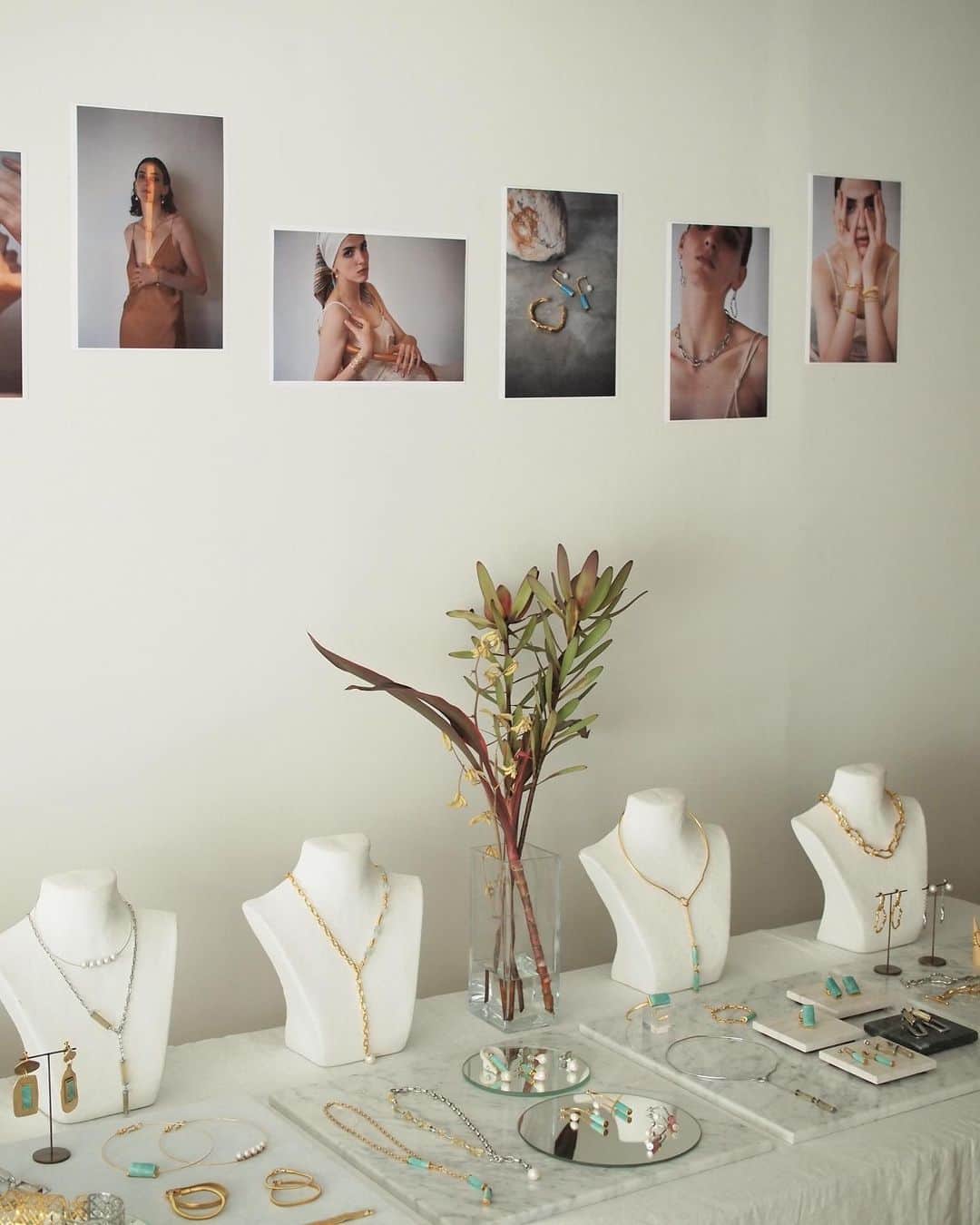 アデルさんのインスタグラム写真 - (アデルInstagram)「#aderbijoux #ADER #jewelry #accessory #showroom」4月6日 0時07分 - ader_official