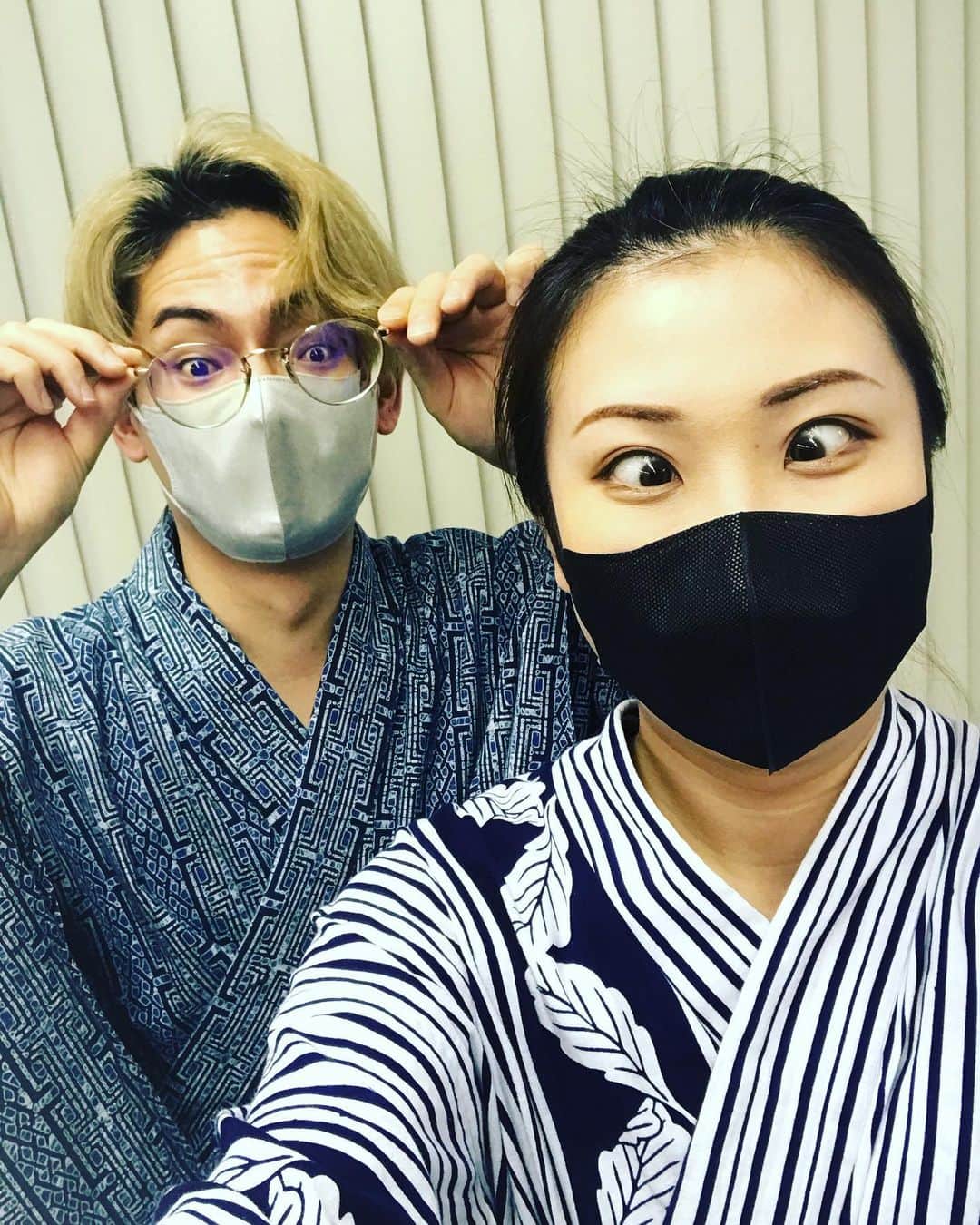 春本由香さんのインスタグラム写真 - (春本由香Instagram)「明日稽古場最後おおお 榊原さんとツーショットのせ👀📸 #若き日の親鸞  #榊原徹士さん  #春本由香」4月6日 0時03分 - yukaharumoto1221