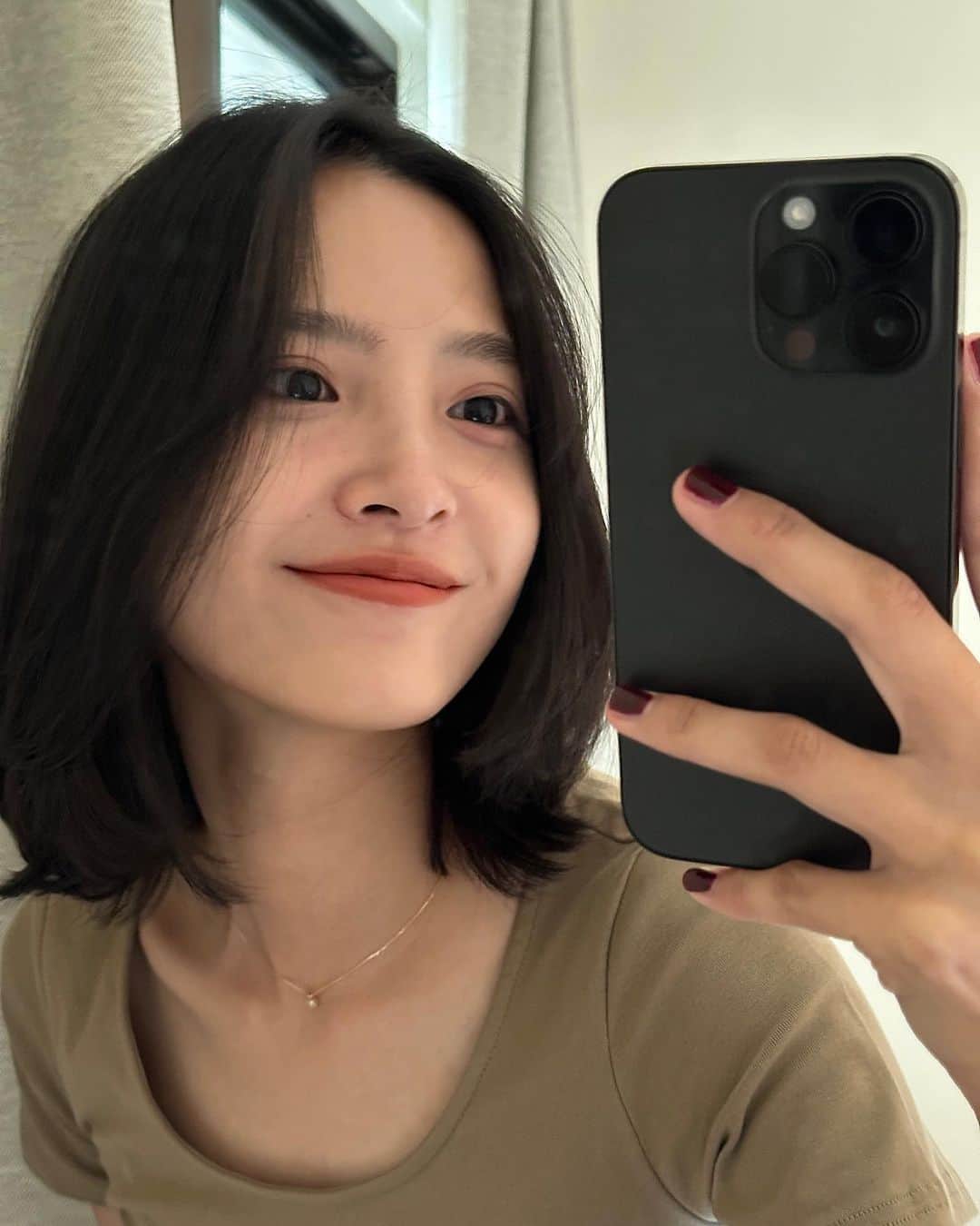 吳子霏（Ellen Wu）のインスタグラム：「殺青 我愛大家 睡飽之後 去洗車」
