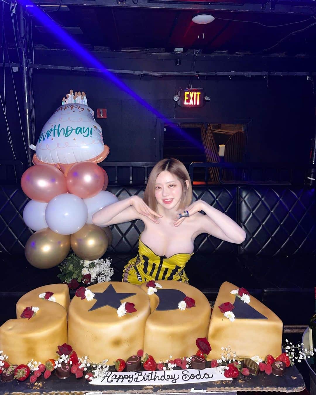 Dj Sodaのインスタグラム：「Hello Thailand!👩🏻💕It‘s been a looooooooooonggggggg time! I'm so excited to be back ! I will be celebrating my birthday at the Ying Club, Pattaya! Will you join my birthday party?🎂❤️‍🔥」