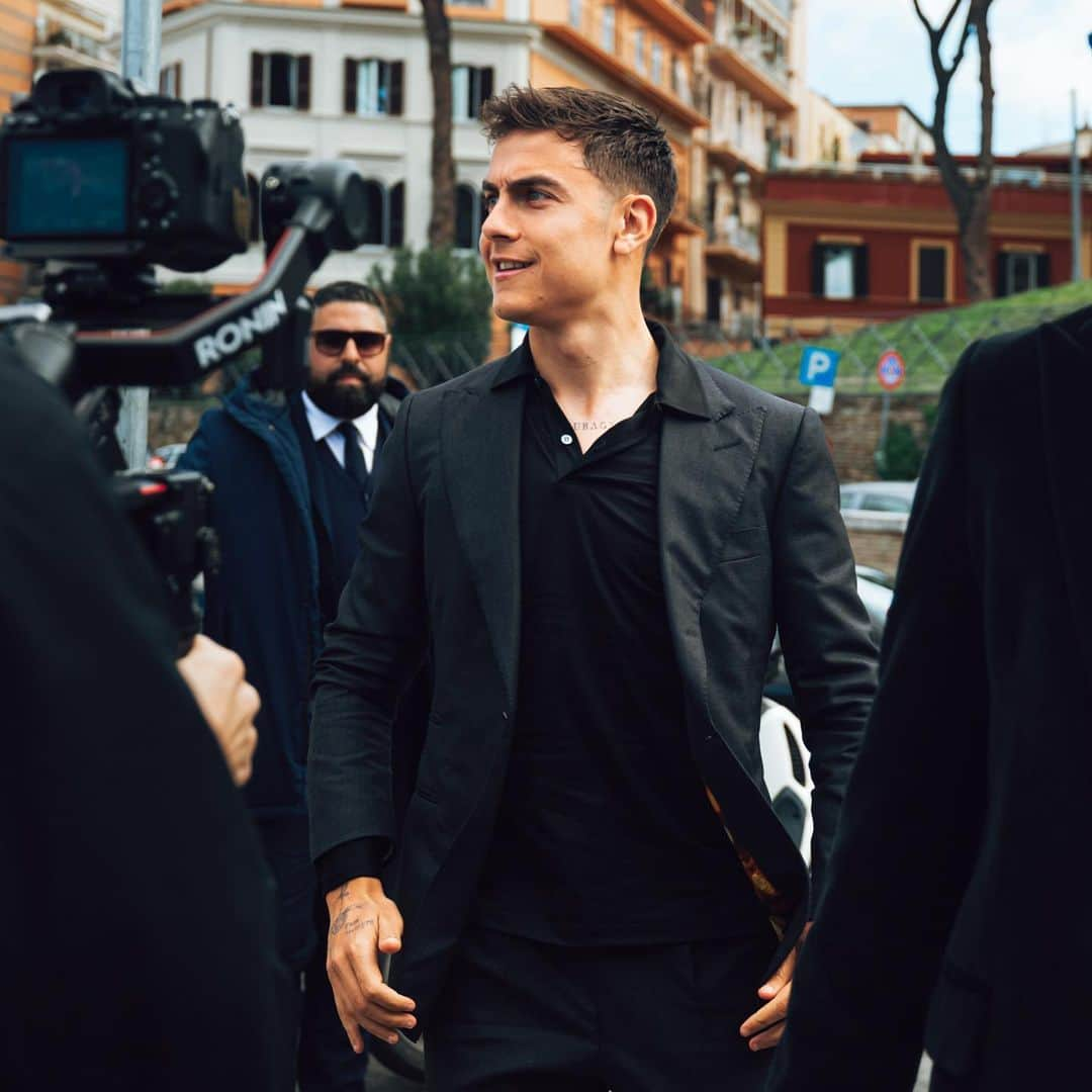 パウロ・ディバラさんのインスタグラム写真 - (パウロ・ディバラInstagram)「Roma🤎🎬」4月6日 1時06分 - paulodybala