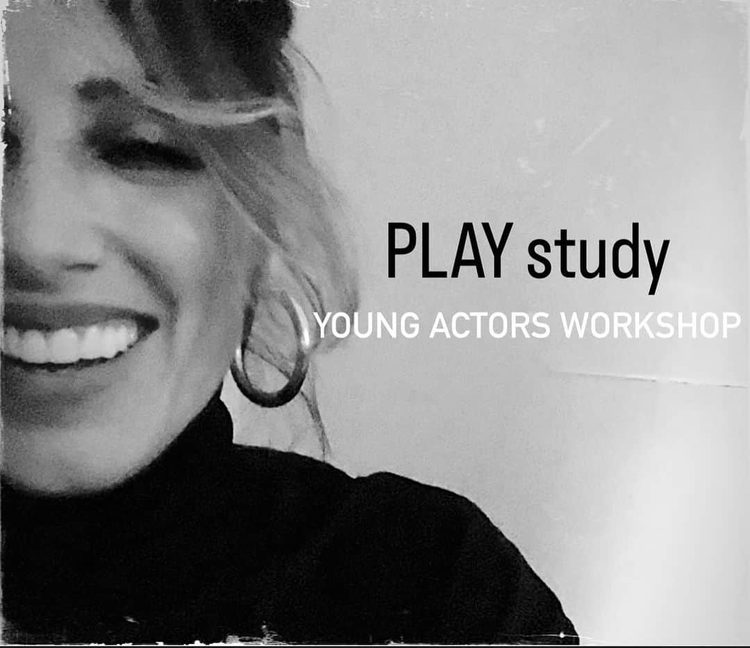 ジェニファー・エスポジートのインスタグラム：「All 3 classes are back and now open for enrollment!!!Small classes and they fill up quickly. All on zoom currently.  A note to ACTORS -the ACT OF BE-ing class this round we are all working from the same play. This will allow us to really break down the text to understand the wants and needs better. As well as understand how to truly get underneath the character and what the writer is trying to express. Then see where and how this hits YOU and how each of us brings something different to the same material. It’s a deeper dive. So helpful for anyone auditioning now and will be in the future. Play TBD.  Link in bio. Xxx」