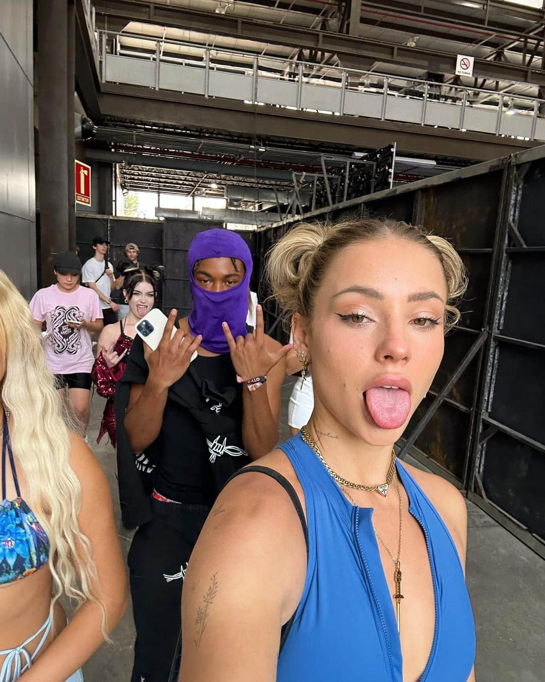 チャーリー・ジョーダンさんのインスタグラム写真 - (チャーリー・ジョーダンInstagram)「Just a couple of beans in a big world 🌎 Mexico is the country I’ve traveled to the most / spent the most time in out of the US! The kindest people, incredible food, and the best combo ever which is Tequila + House Music.」4月6日 2時45分 - charlyjordan