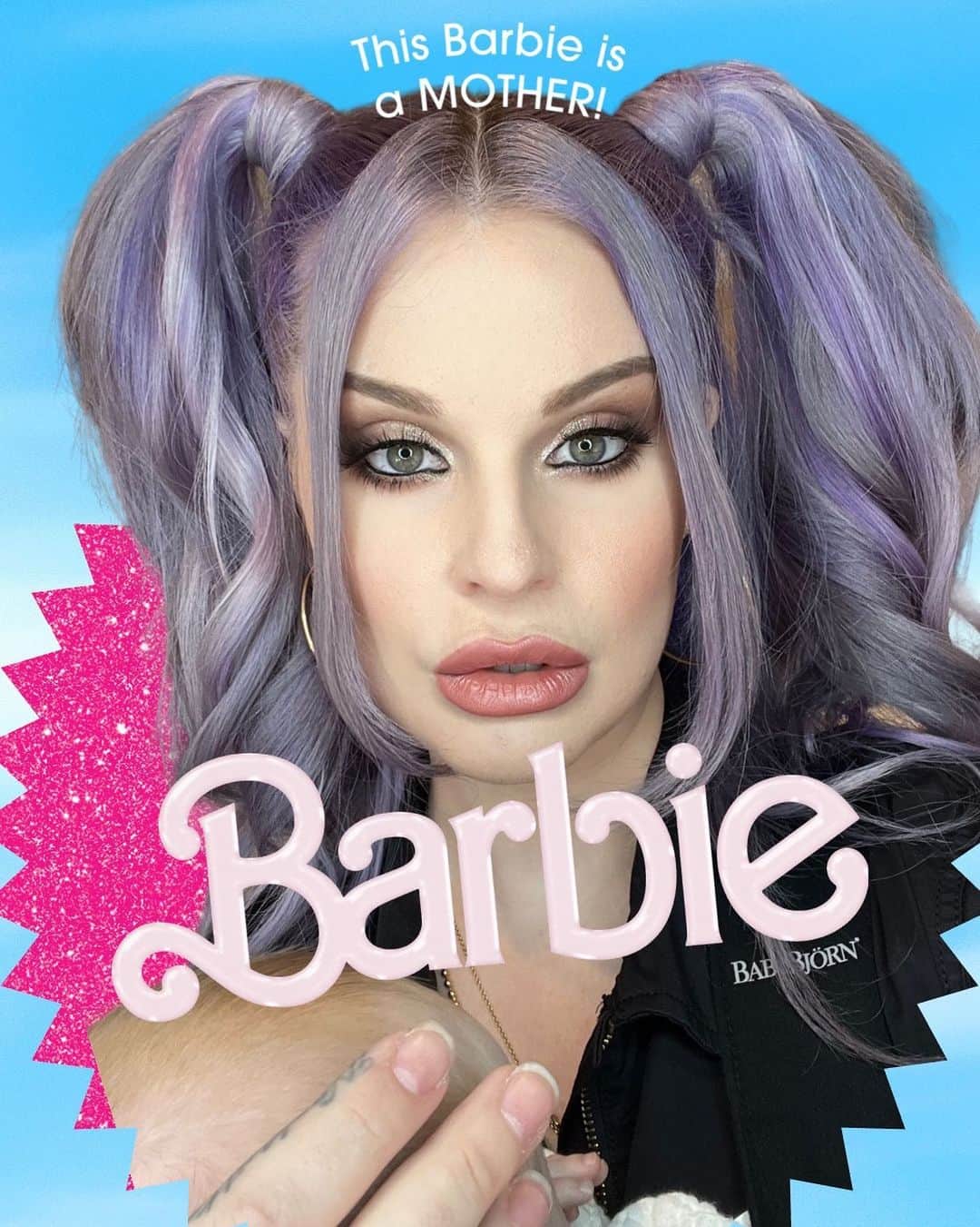 ケリー・オズボーンのインスタグラム：「This Barbie is a MOTHER!!!!!!!」